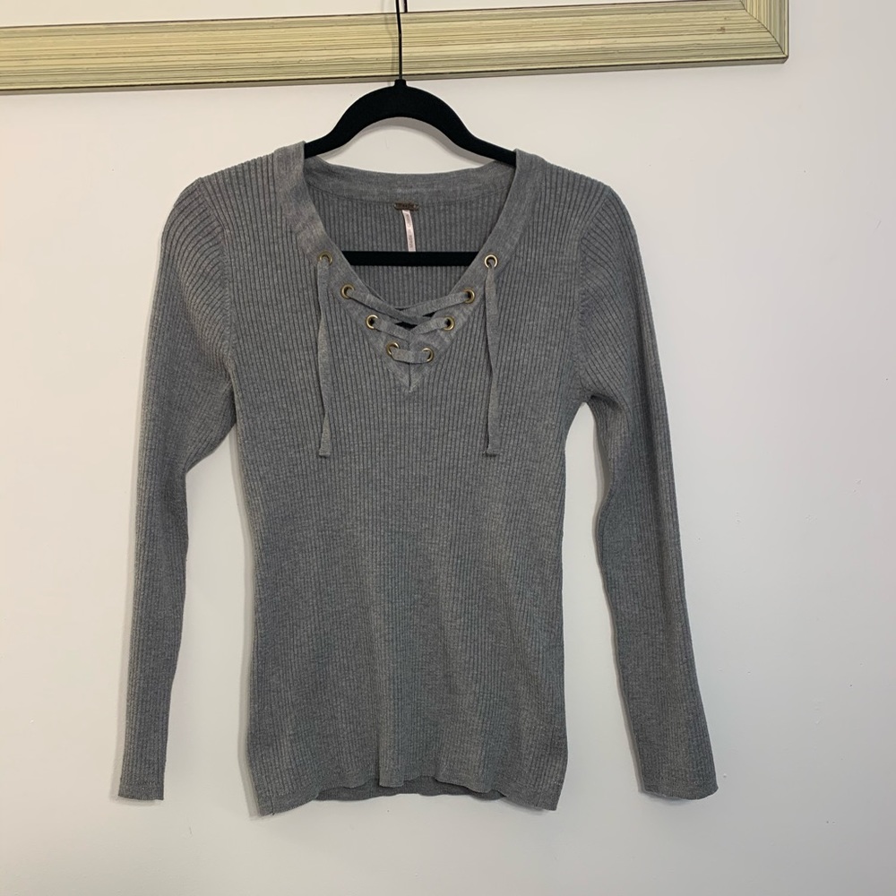 Poof Lace Up Ribbed Top